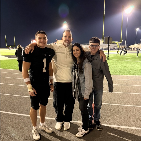 Like this flyer to be notified when I go Live! - Picture 5 of 13